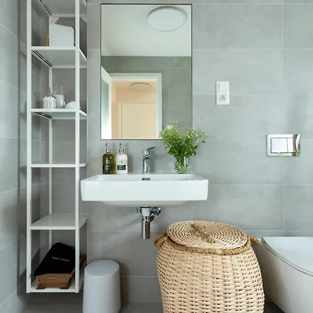 Feng Shui U Zamecke Zahrady Konopiste Bystřice